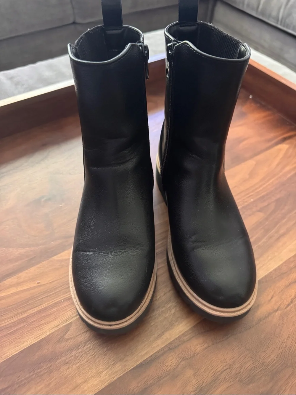 art class Black Chelsea Platform Boots with Tan Trim - Kids